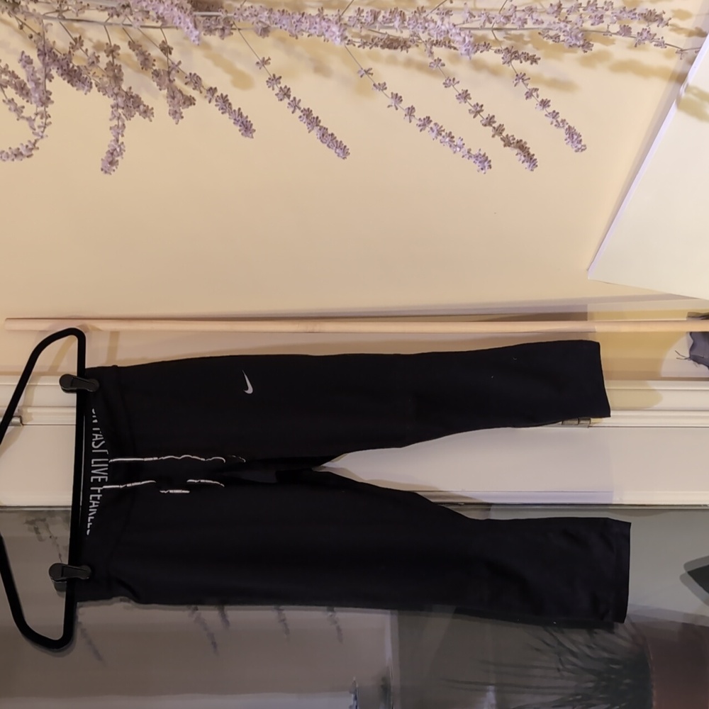 Cropped Nike leggings